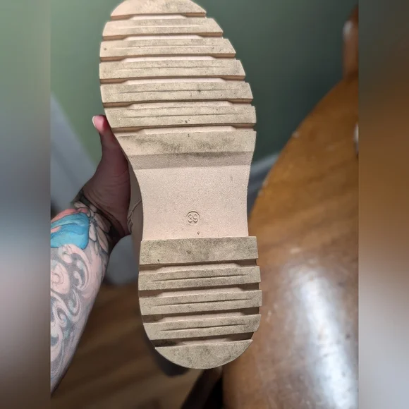 Beautiful cream modern knee high boots | Vero Moda Era Boots | size 39/8 - Picture 7 of 9